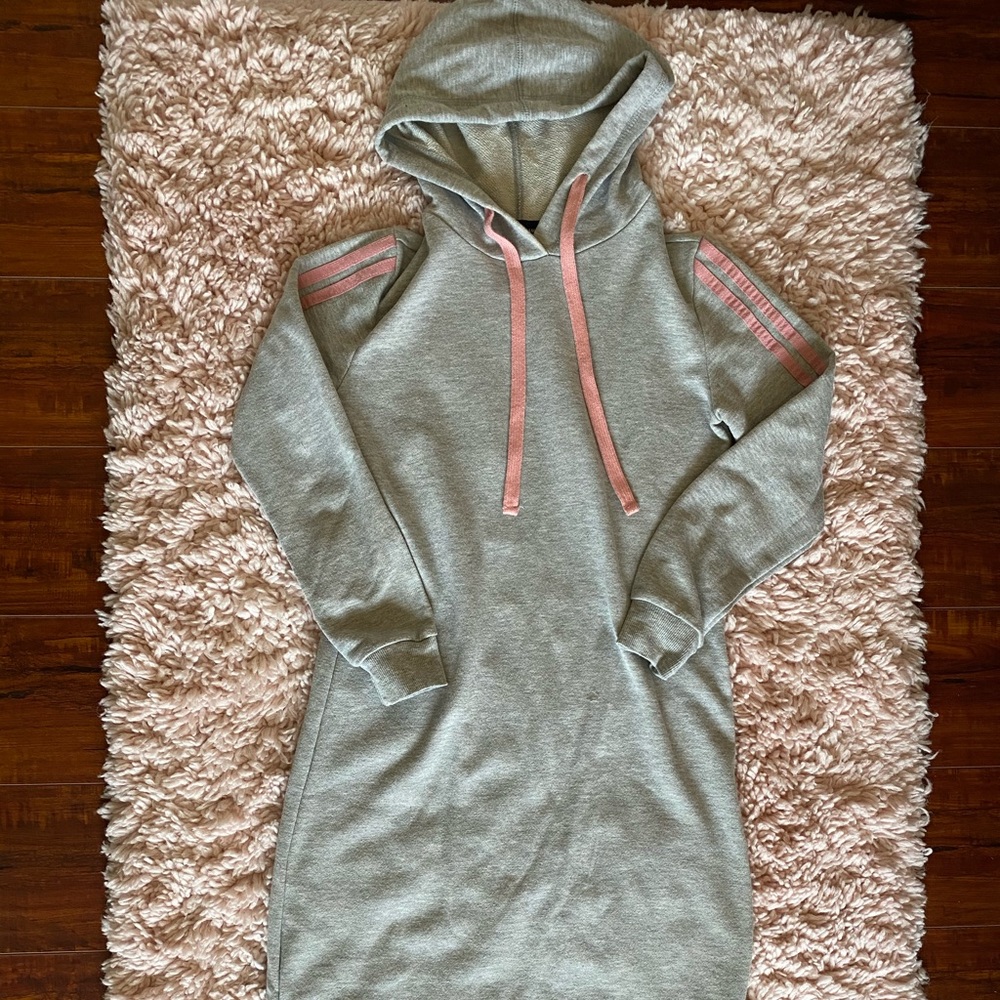 Long sleeve dress